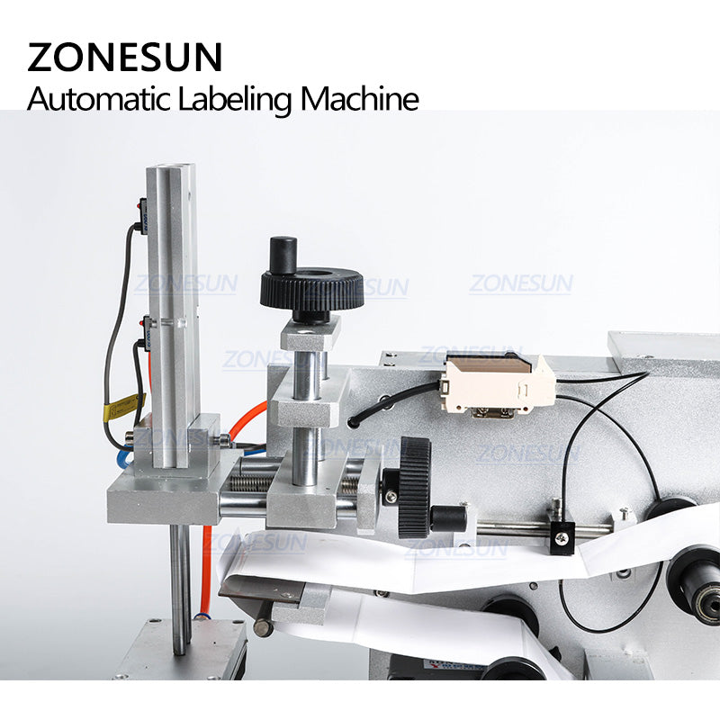 ZONESUN LT-60 Semi Automatic Pneumatic Flat Labeling Machine For Normal Transparent Label